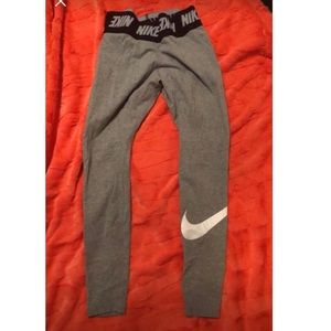 Nike leggings
